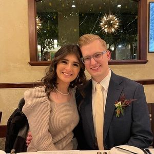 Meet your Posher, Mayra